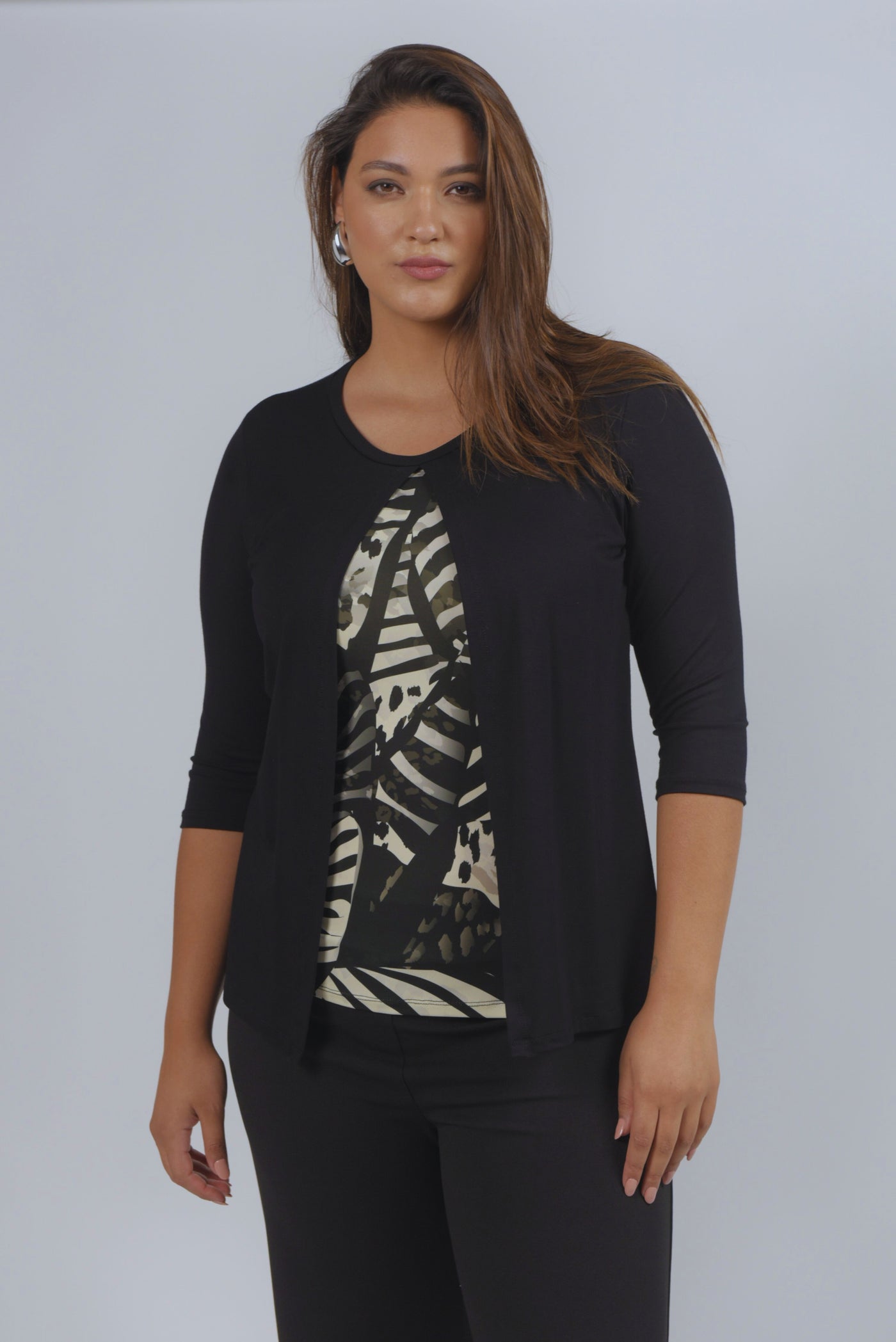 Polera Usak Negro
