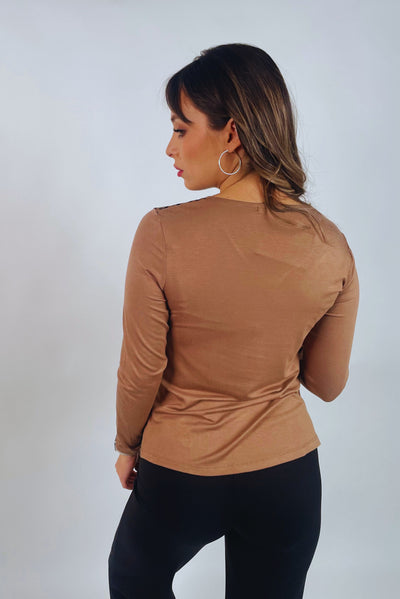 Polera Yalova Camel